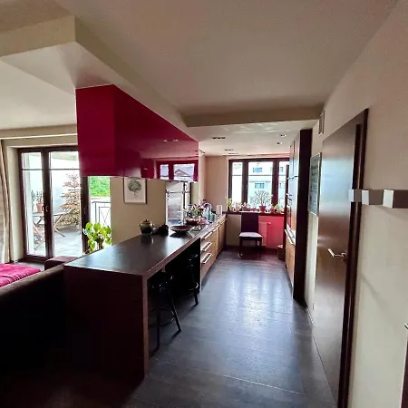 3 Maja Apartment