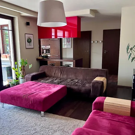 3 Maja Apartment *